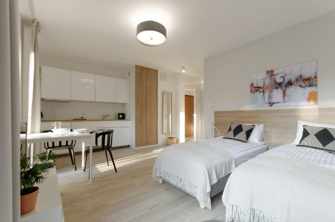Apple Green Apartments 포즈난 외부 사진