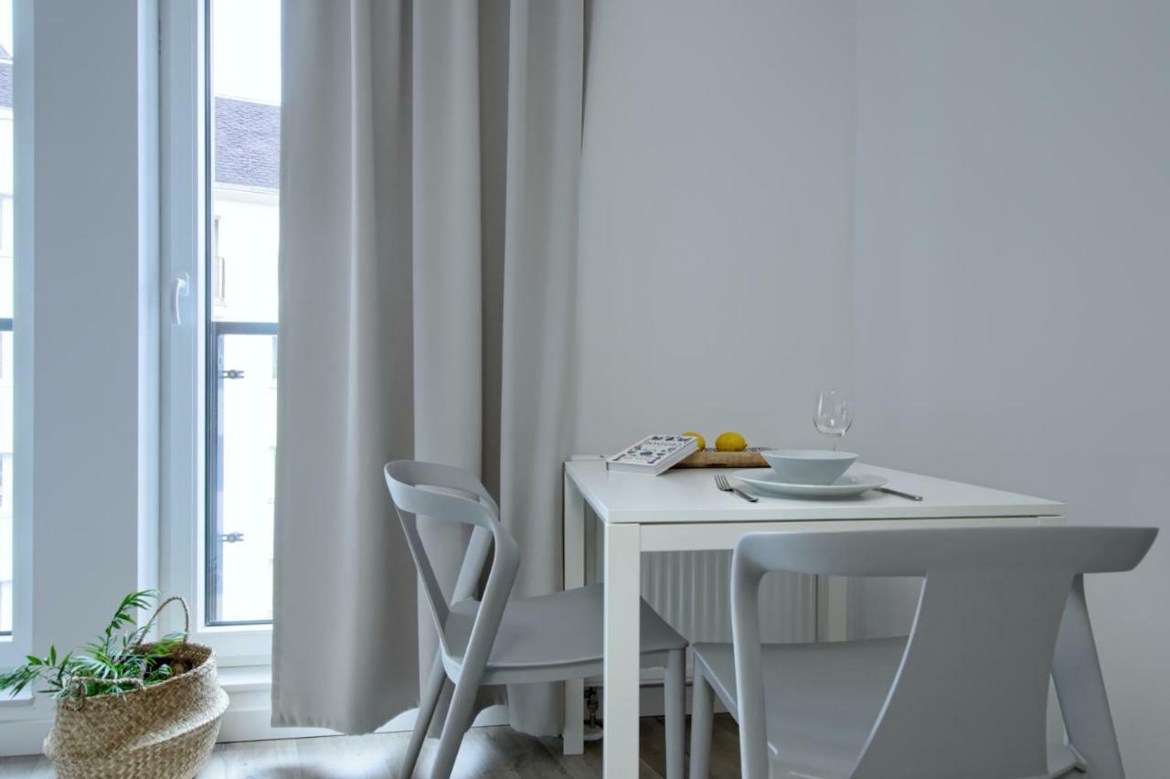 Apple Green Apartments 포즈난 외부 사진