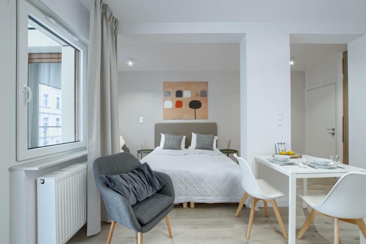 Apple Green Apartments 포즈난 외부 사진